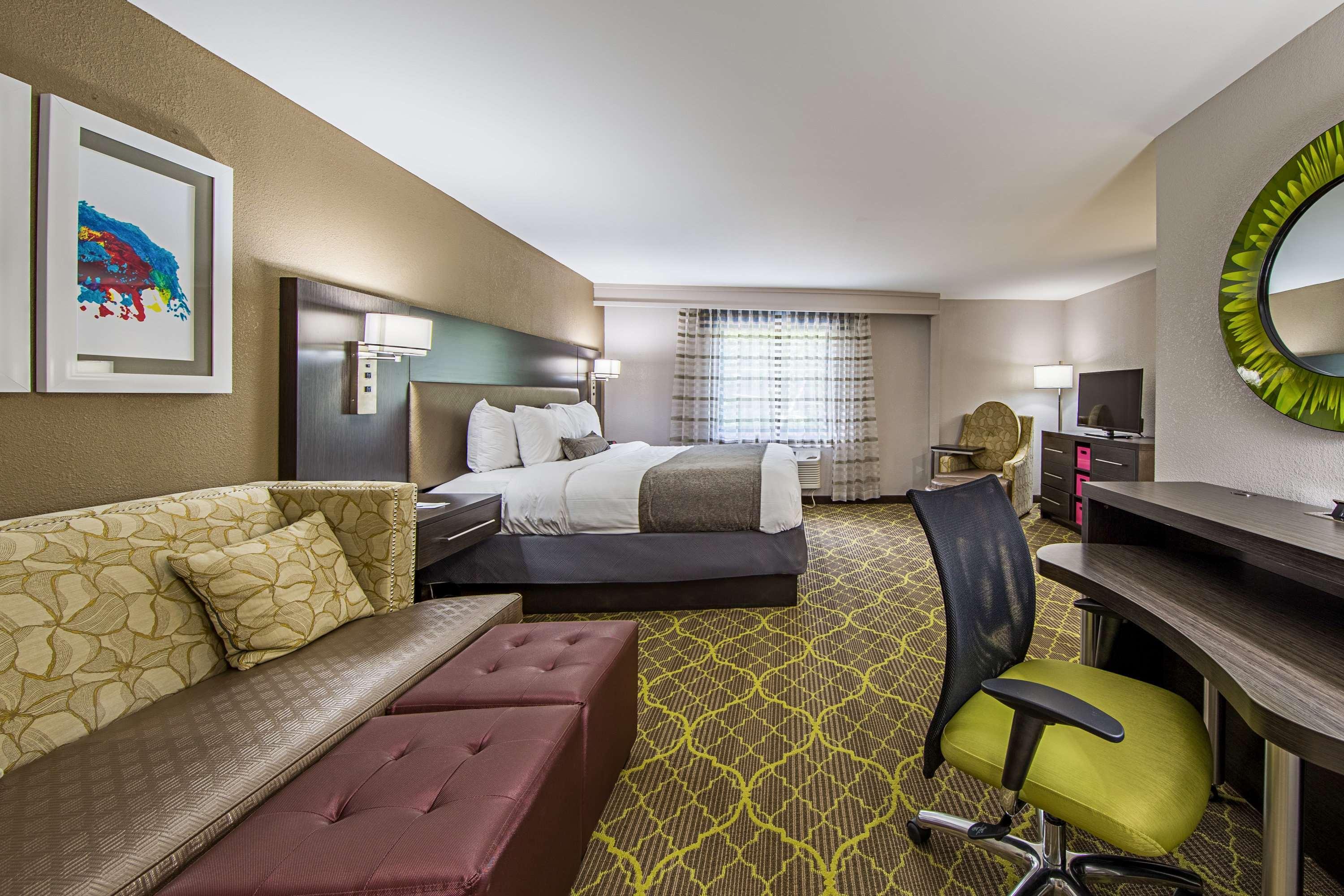Best Western Plus Clemson Hotel & Conference Center Экстерьер фото