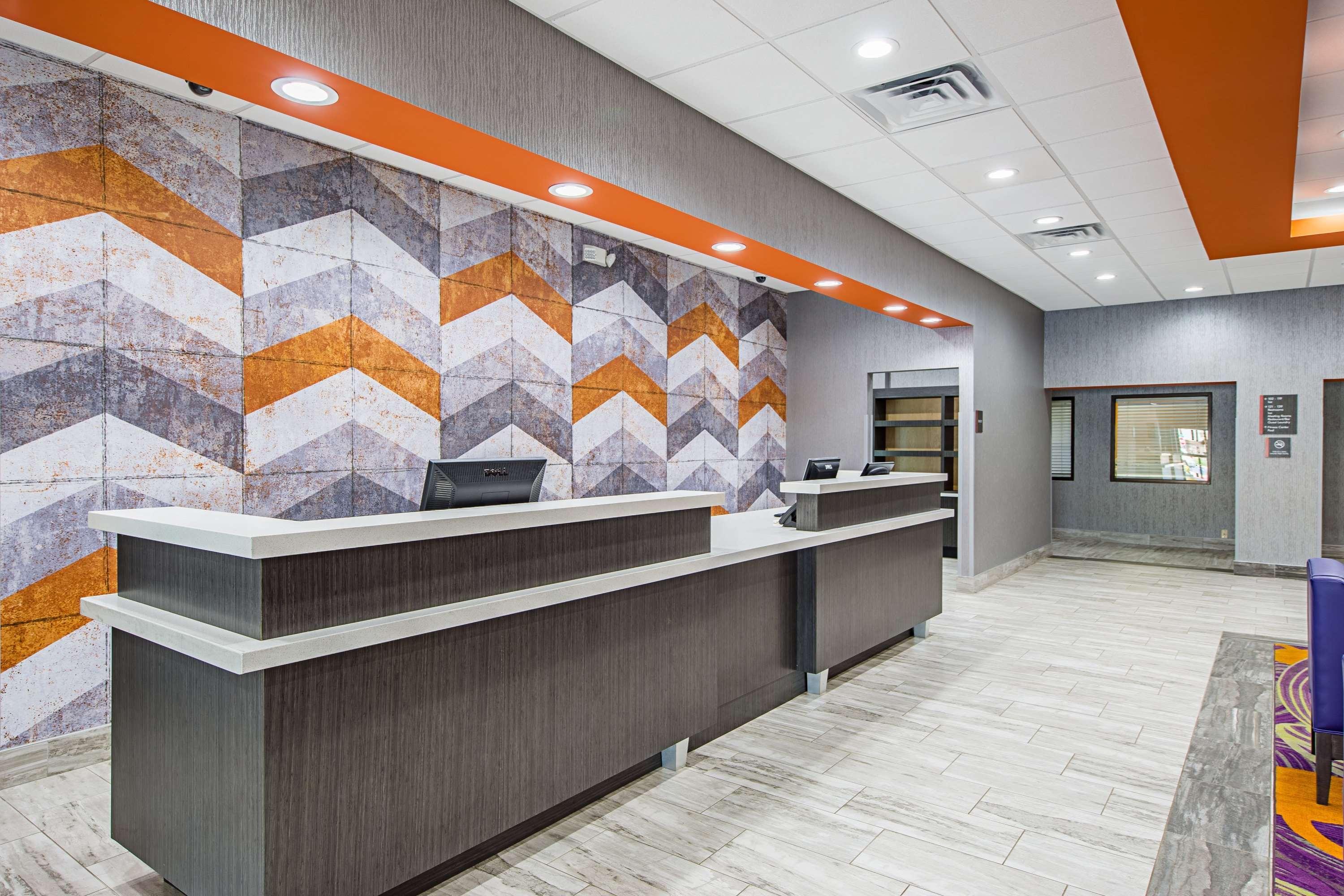 Best Western Plus Clemson Hotel & Conference Center Экстерьер фото